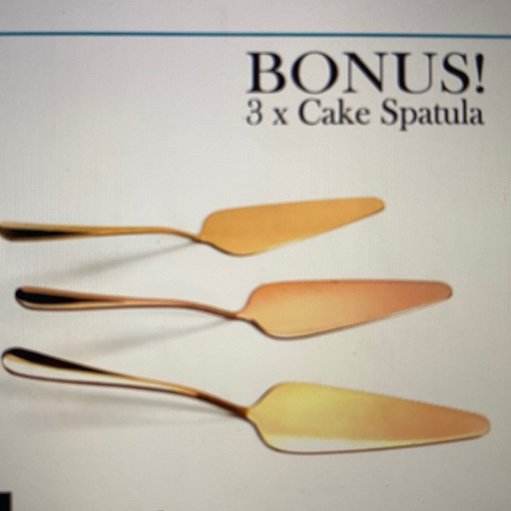 3 piece metal cake stand round  3 bonus spatulas